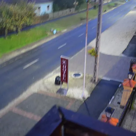 Gasthof Fekete Macska Panzio Balatonkeresztúr
