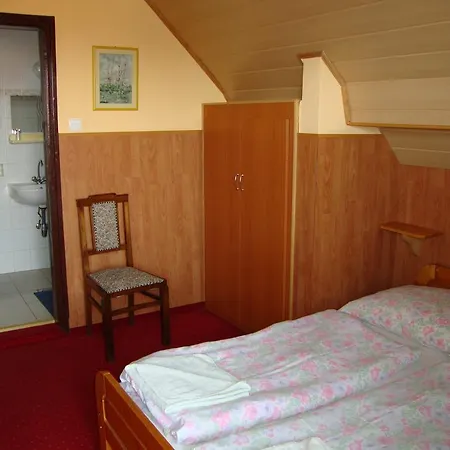 Fekete Macska Panzio Gasthof