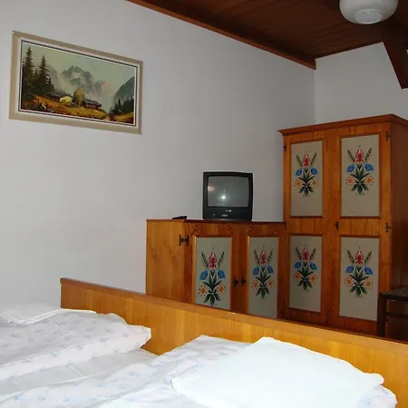 Gasthof Fekete Macska Panzio Balatonkeresztúr