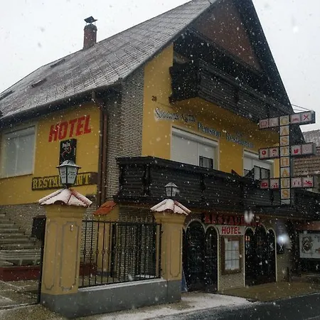Fekete Macska Panzio *