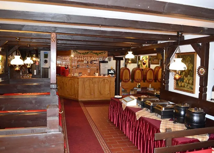 Fekete Macska Panzio בית הארחה Balatonkeresztúr