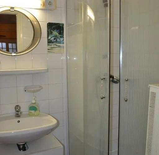 Fekete Macska Panzio * Balatonkeresztúr