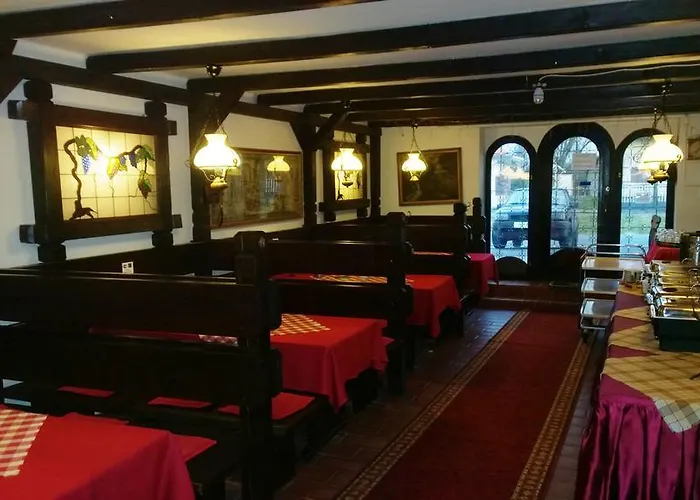 Fekete Macska Panzio בית הארחה Balatonkeresztúr